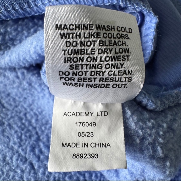 BCG Azure Half-Zip Fleece - Cozy & Stylish Outerwear for Every Adventure! - Picture 4 of 4